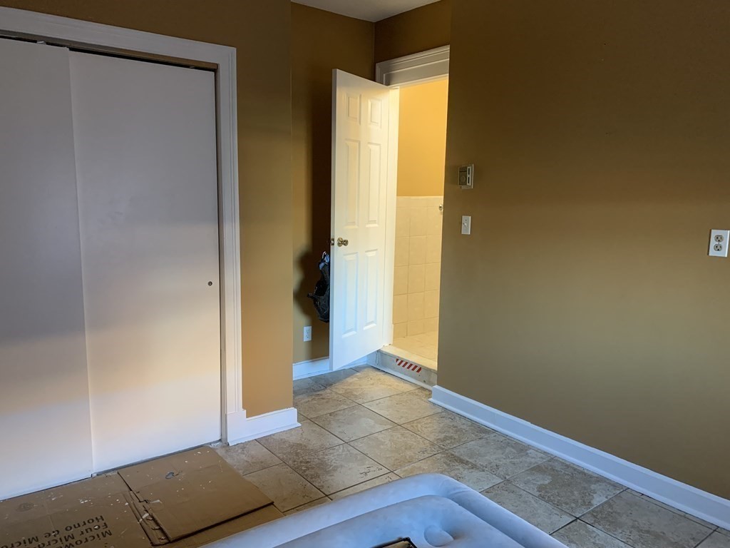 140 Chestnut Street, Unit 715 Springfield, MA 01103 - Photo 12 of 13 a view of an empty room