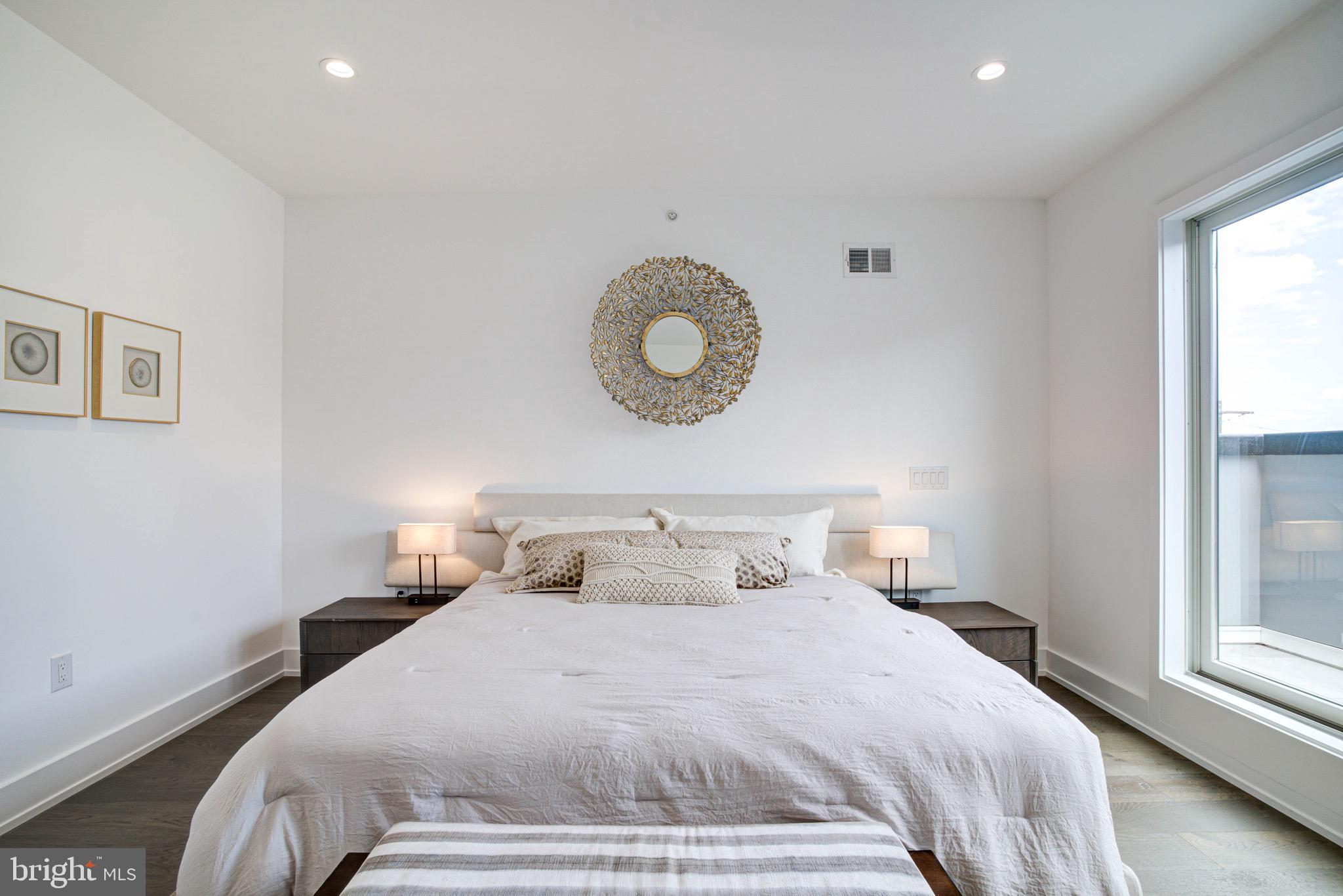 1746 Hope Street Philadelphia, PA 19122 - Photo 4 of 54
