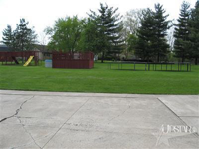 8844 Winchester Road Fort Wayne, IN 46819 - Photo 2 of 28