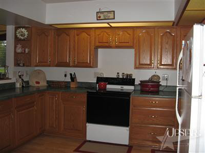 8844 Winchester Road Fort Wayne, IN 46819 - Photo 4 of 28