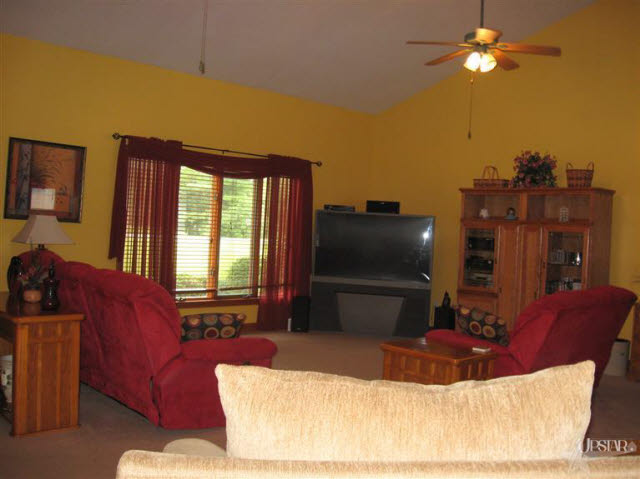 8844 Winchester Road Fort Wayne, IN 46819 - Photo 8 of 28