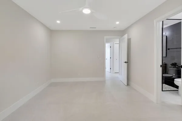 $3,400 | 2894 Florida Boulevard, Delray Beach, FL 33483
