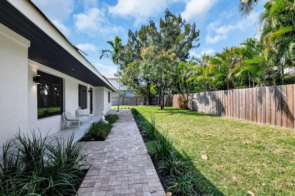 $3,400 | 2894 Florida Boulevard, Delray Beach, FL 33483