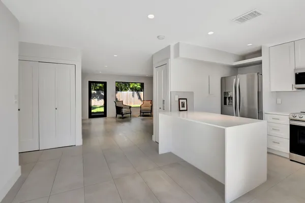 $3,400 | 2894 Florida Boulevard, Delray Beach, FL 33483