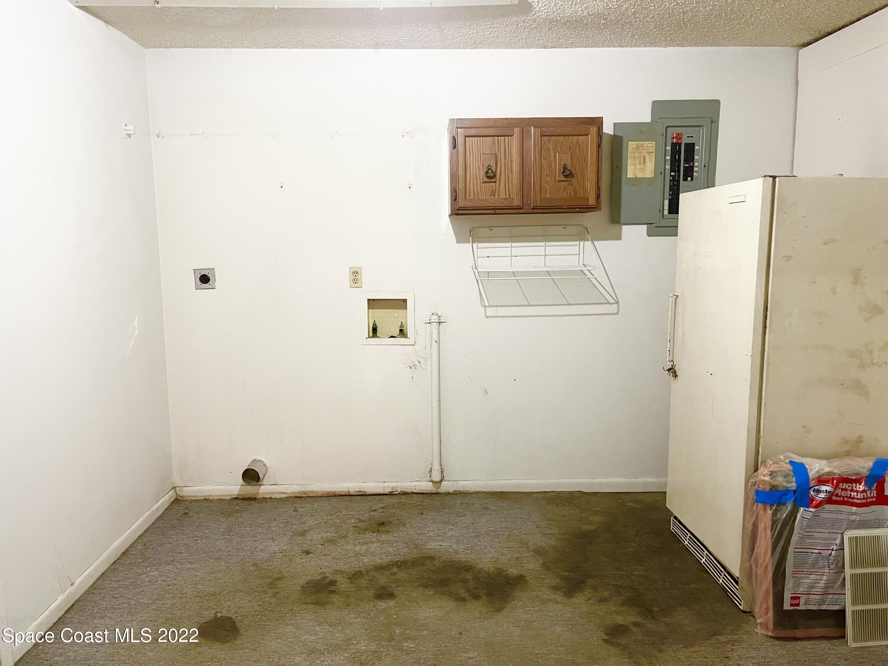 655 Roseland Road Sebastian, FL 32958 - Photo 9 of 27 BBB1AB94-63D0-4E2B-9DD8-0100FF5E4320