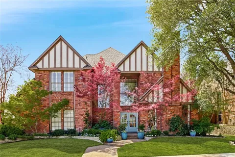 $729,000 | 1207 Shady Oaks Circle, McKinney, TX 75070