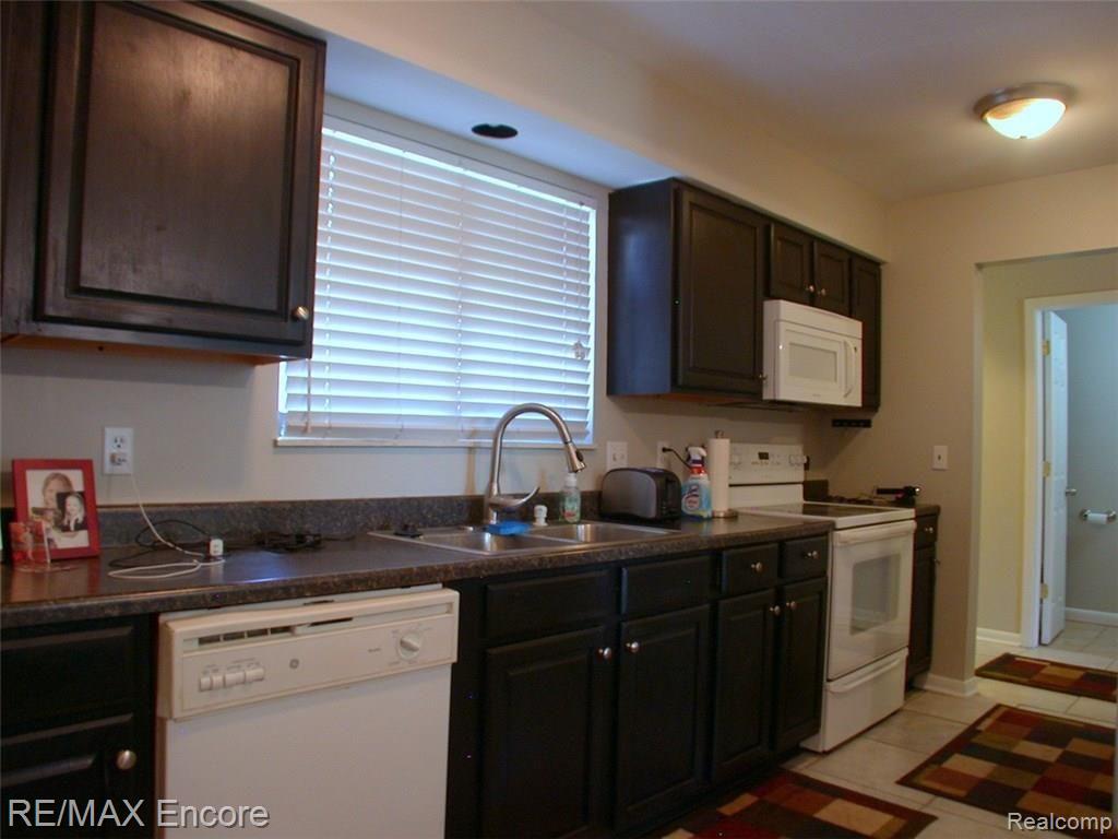 8505 Pepper Ridge Drive Grand Blanc, MI 48439 - Photo 30 of 35