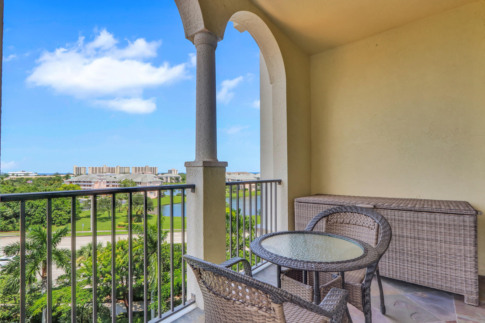 500 Highway 1, Unit 602 Jupiter, FL 33477 - Photo 30 of 61 Guest Suite 1 Views