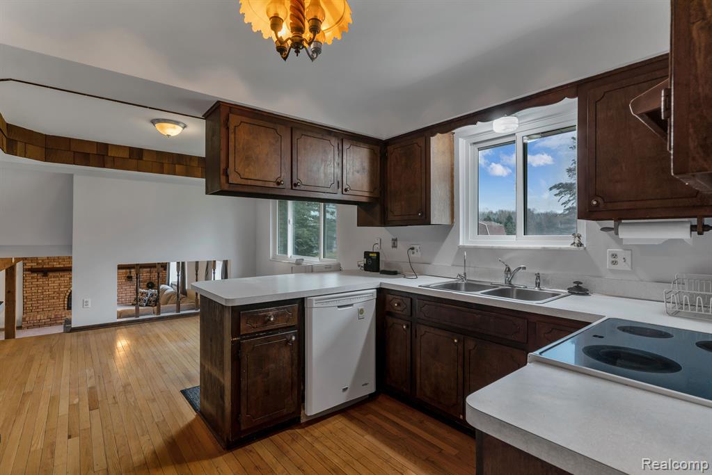 7371 Trumble Road St. Clair, MI 48079 - Photo 13 of 51
