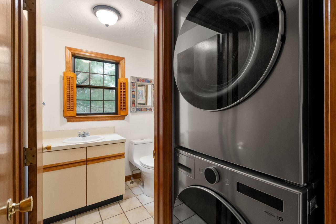 195 Falmouth Road, Unit 10A Mashpee, MA 02649 - Photo 10 of 33 Laundry