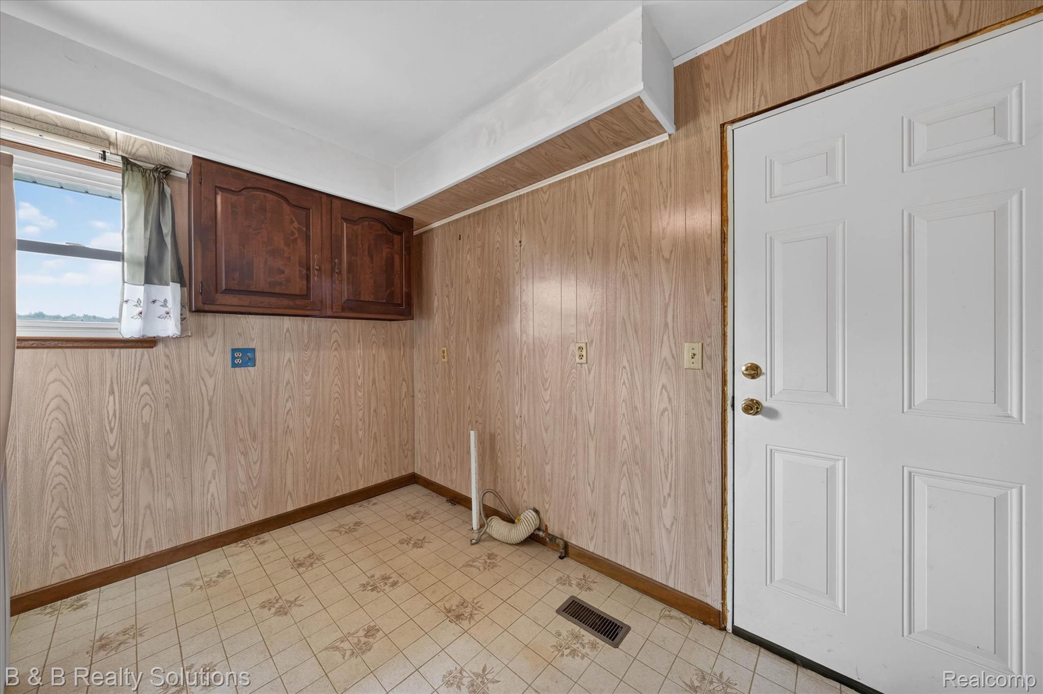6605 Patrick Road North Branch, MI 48461 - Photo 16 of 44 Additional content
