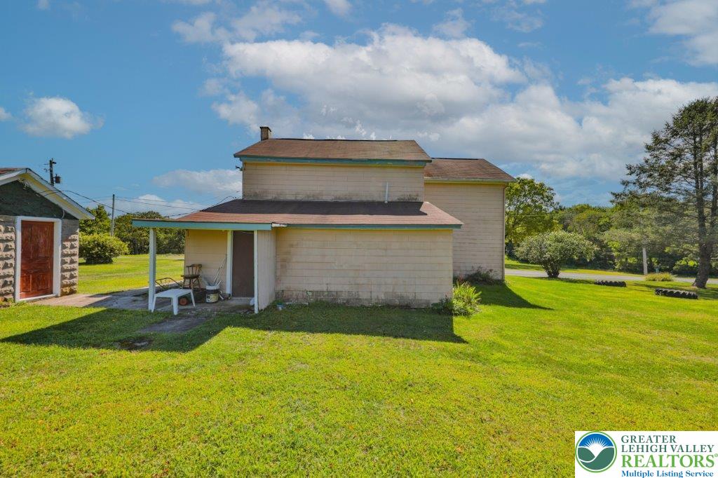 2485 Summer Mountain Road Palmerton, PA 18071 - Photo 28 of 38 a view of a house with a yard