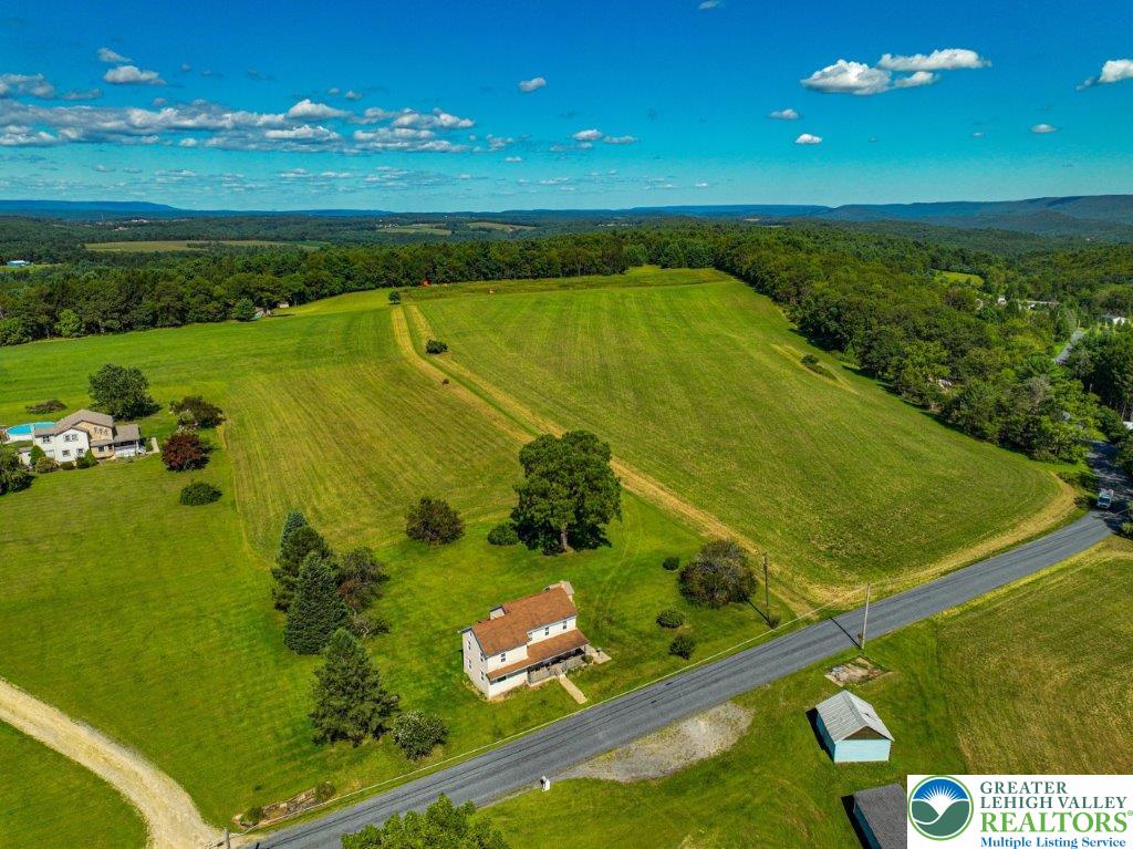 2485 Summer Mountain Road Palmerton, PA 18071 - Photo 36 of 38 a view of an ocean from a balcony