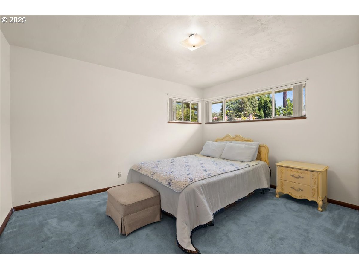 1611 Camino Drive Forest Grove, OR 97116 - Photo 15 of 24