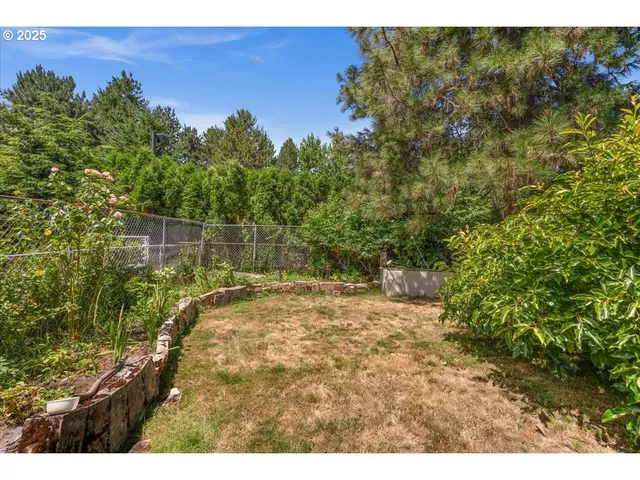 $565,000 | 1611 Camino Drive, Forest Grove, OR 97116