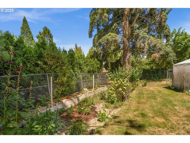 $565,000 | 1611 Camino Drive, Forest Grove, OR 97116