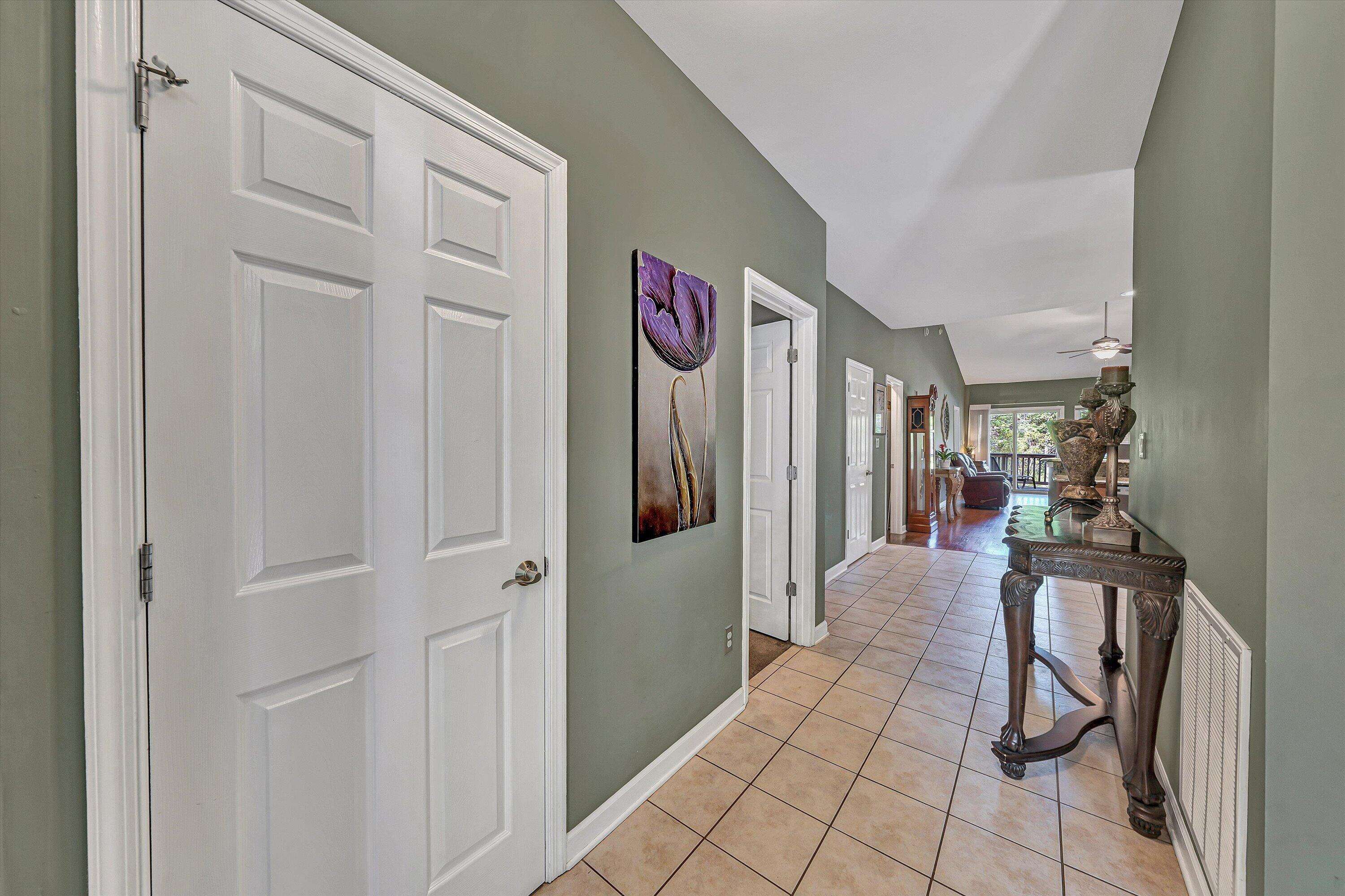 145 Channelview Drive Moneta, VA 24121 - Photo 23 of 62 07-DSC00010