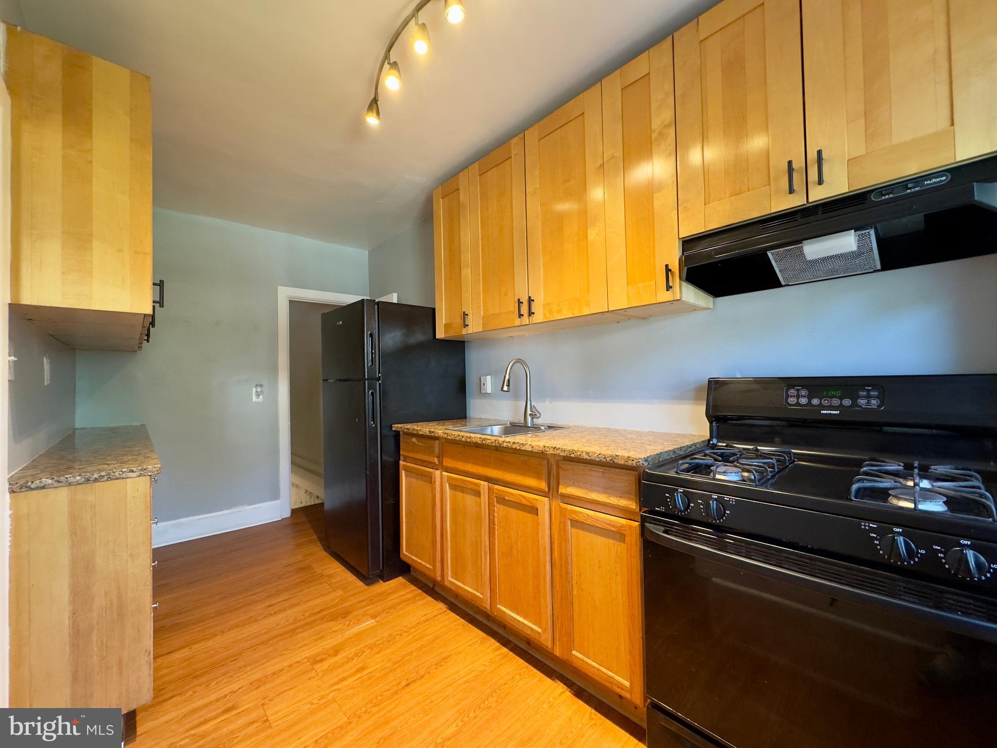 3616 Yolando Road Baltimore, MD 21218 - Photo 8 of 21