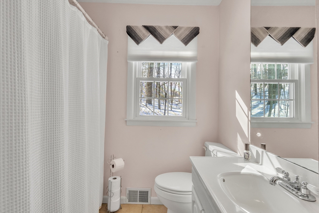 48 Parker Hill Road Gardner, MA 01440 - Photo 21 of 35 Gallery Image 21