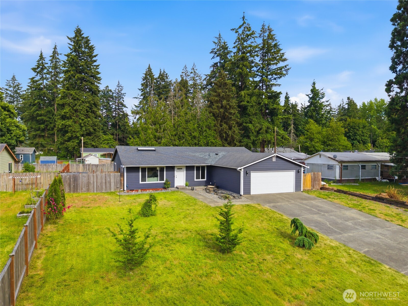 24809 52nd Avenue East Graham, WA 98338 - Photo 2 of 33