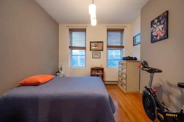 $2,700 | 413 1st Street, Unit 2E, Hoboken, NJ 07030