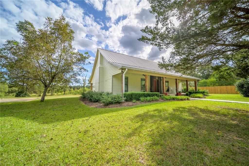 34 K Deville Road Deville, LA 71328 - Photo 1 of 19