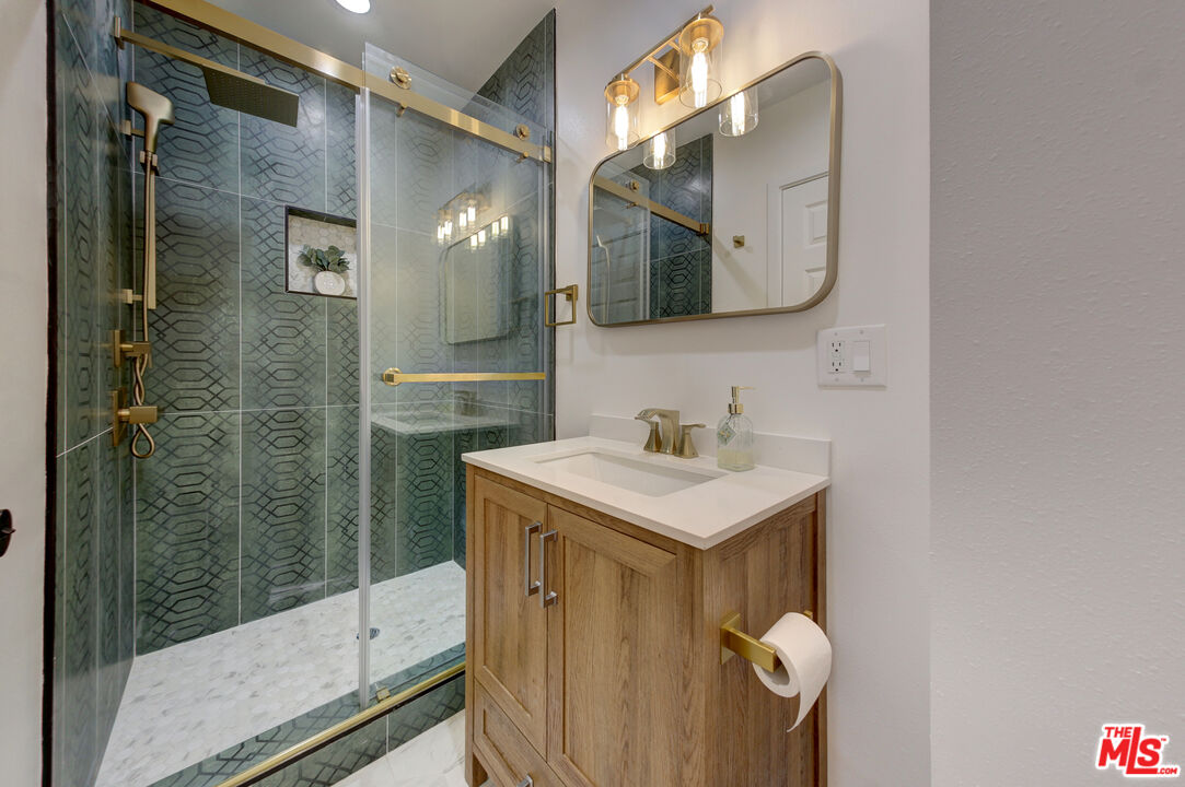 1805 Parkview Drive Alhambra, CA 91803 - Photo 12 of 36