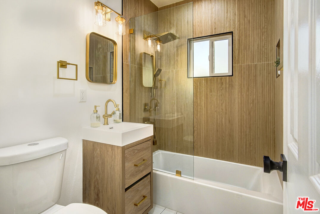 1805 Parkview Drive Alhambra, CA 91803 - Photo 17 of 36