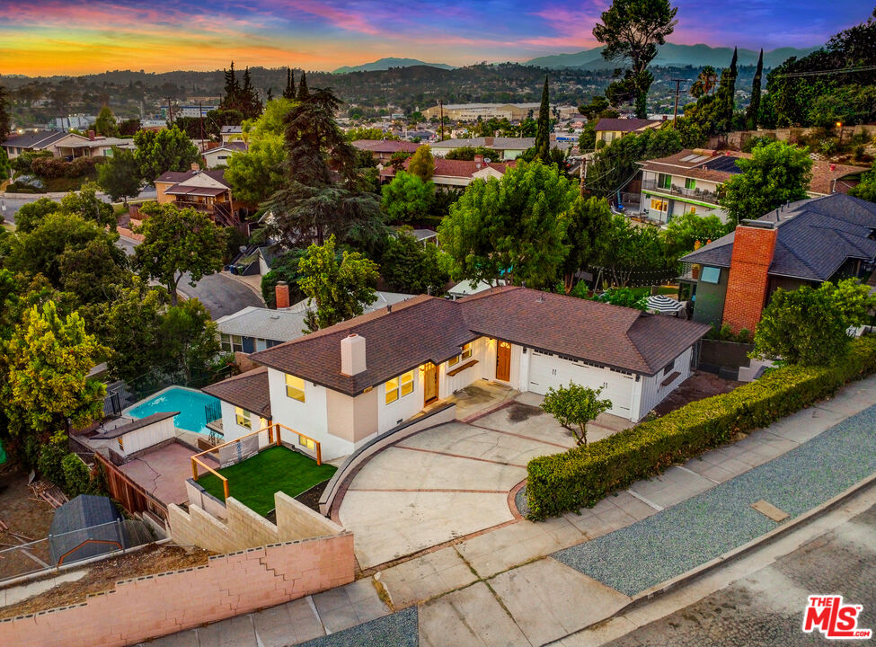 1805 Parkview Drive Alhambra, CA 91803 - Photo 29 of 36