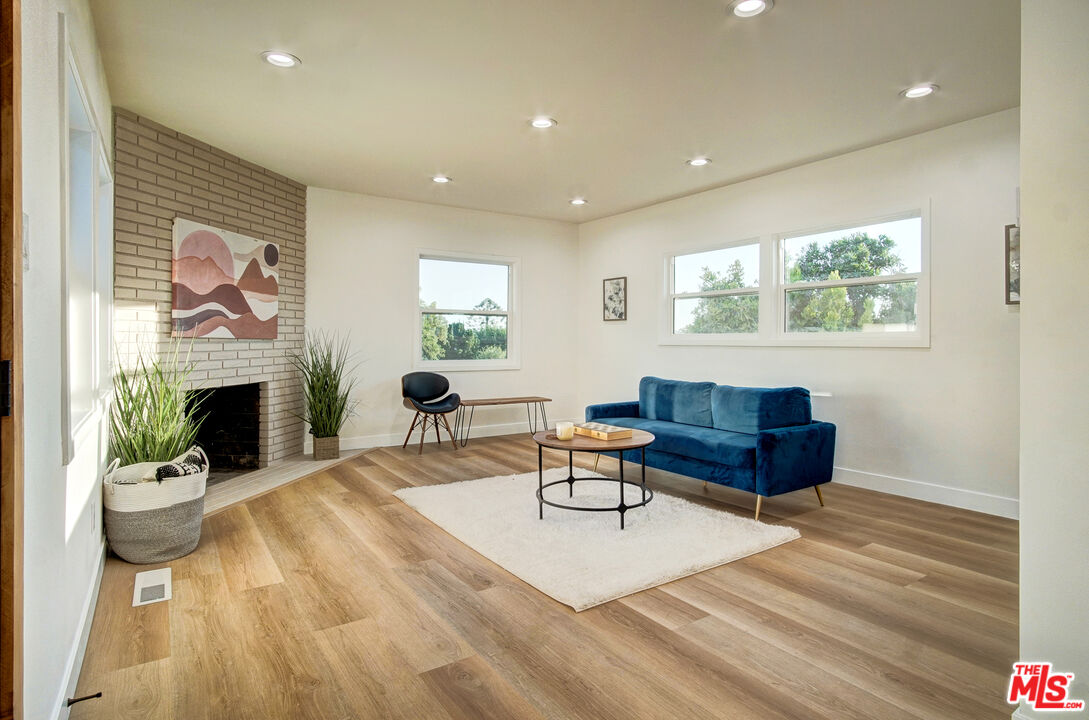 1805 Parkview Drive Alhambra, CA 91803 - Photo 6 of 36