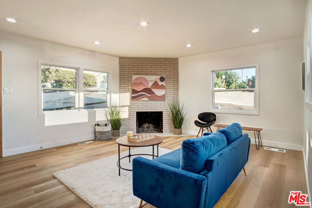 1805 Parkview Drive Alhambra, CA 91803 - Photo 7 of 36