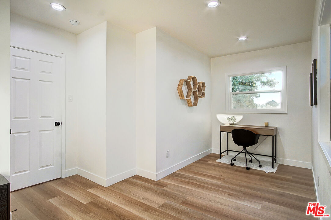 1805 Parkview Drive Alhambra, CA 91803 - Photo 10 of 36