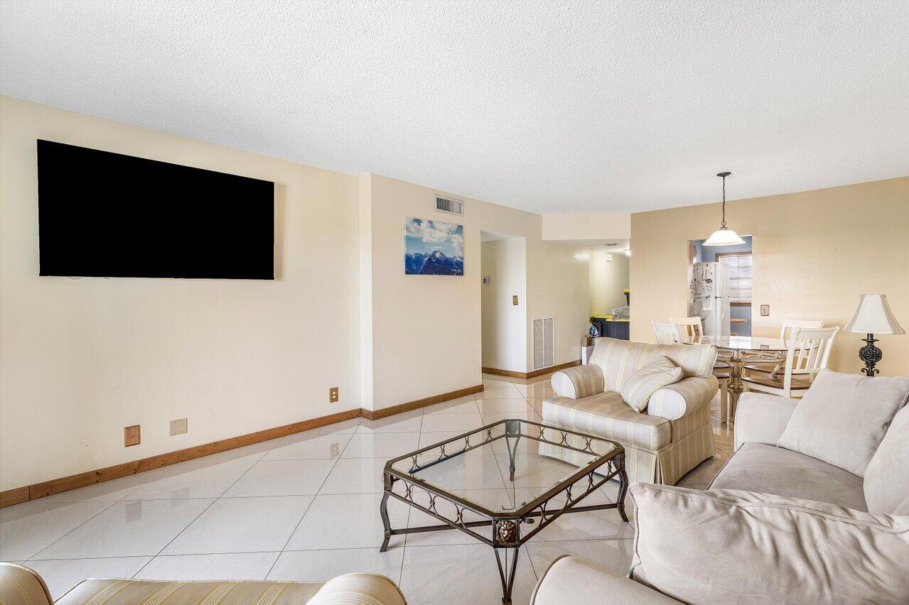 9101 West Sample Road, Unit 805 Coral Springs, FL 33065 - Photo 12 of 29 010-9101WestSampleRoad-805-CoralSprings-