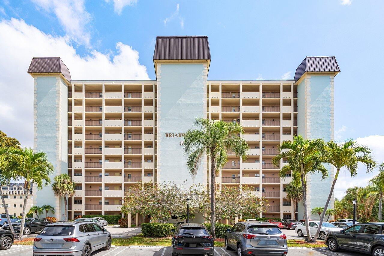 9101 West Sample Road, Unit 805 Coral Springs, FL 33065 - Photo 3 of 29 001-9101WestSampleRoad-805-CoralSprings-