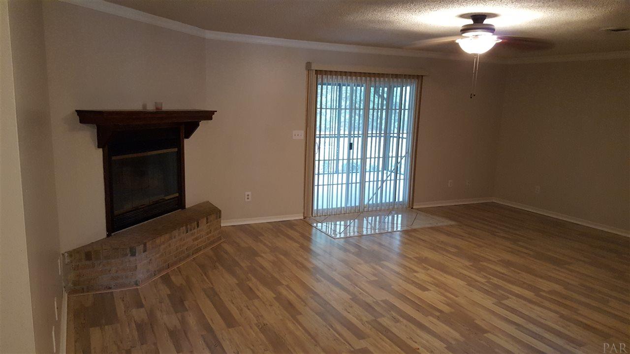 5709 Northrop Road Milton, FL 32570 - Photo 5 of 10 Gallery Image 5