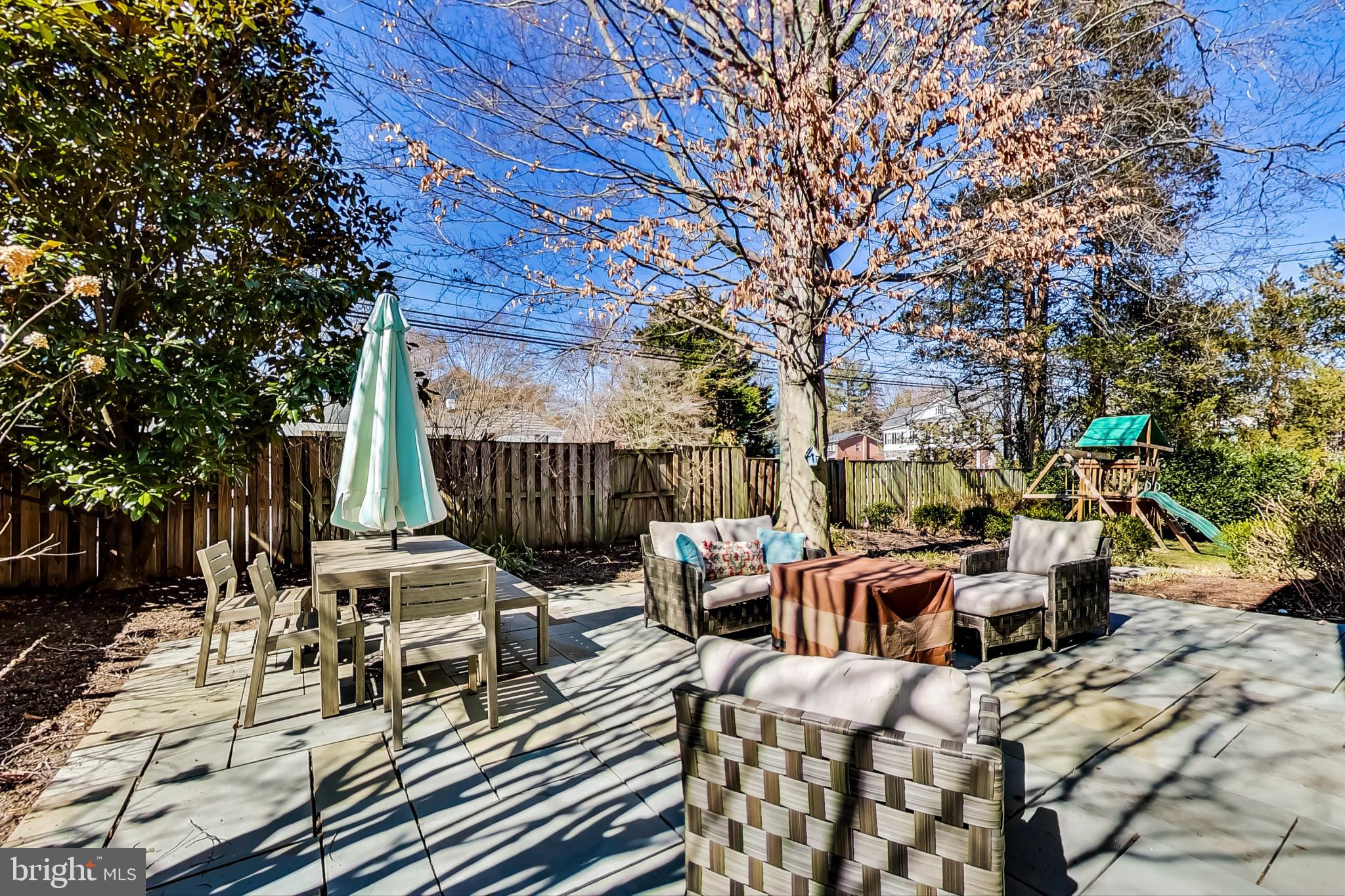 5922 Walhonding Road Bethesda, MD 20816 - Photo 56 of 65 Side Yard Patio