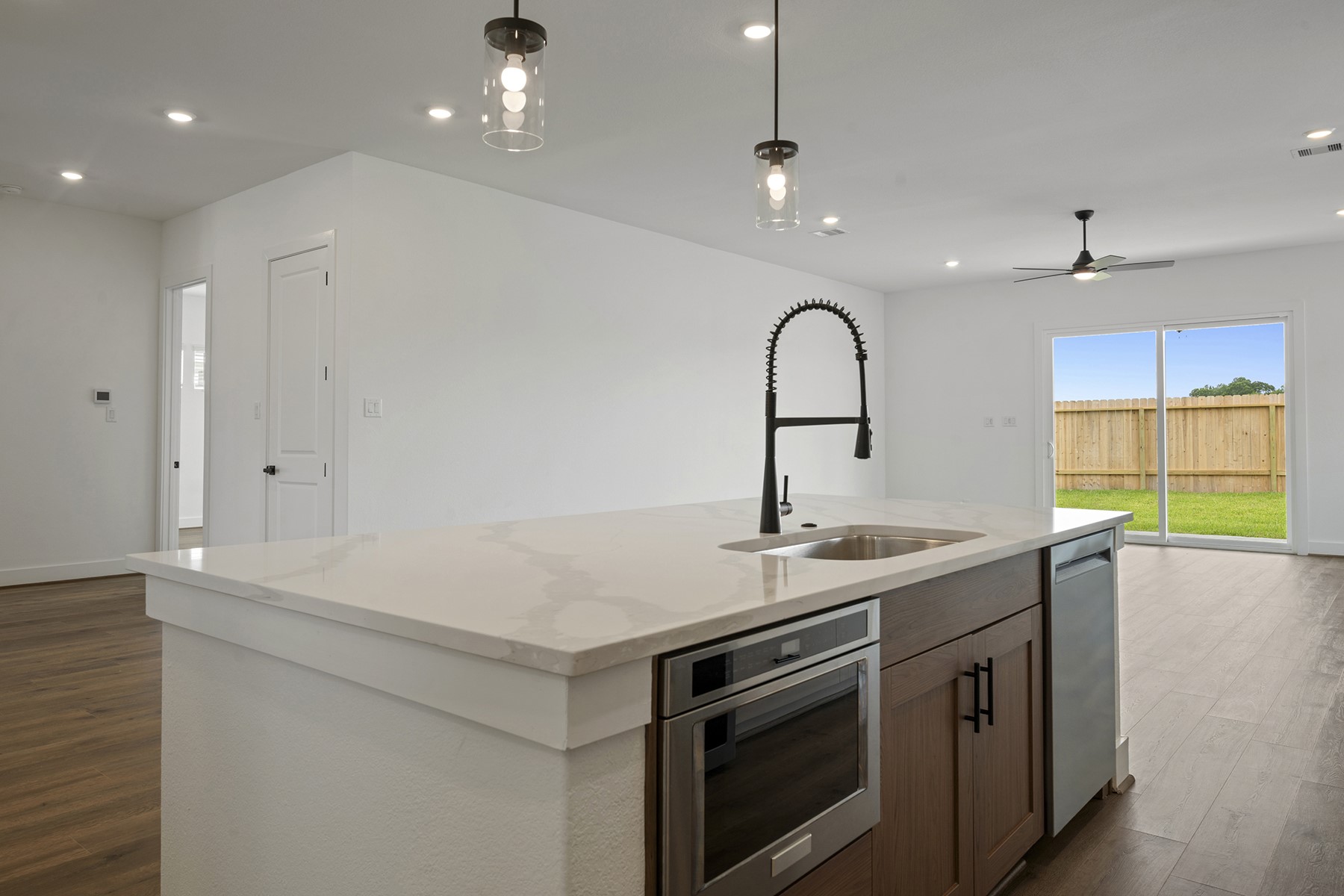 1903 Drover Lane Rosenberg, TX 77471 - Photo 8 of 21