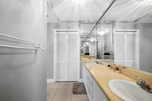 $4,500 | 3505 South Ocean Drive, Unit 1221, Hollywood, FL 33019