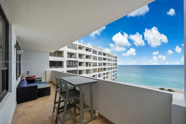 $4,500 | 3505 South Ocean Drive, Unit 1221, Hollywood, FL 33019