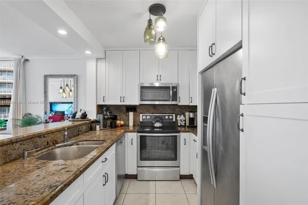 $4,500 | 3505 South Ocean Drive, Unit 1221, Hollywood, FL 33019