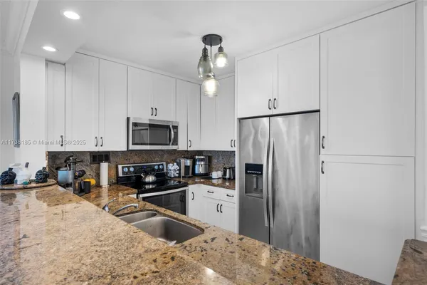 $4,500 | 3505 South Ocean Drive, Unit 1221, Hollywood, FL 33019