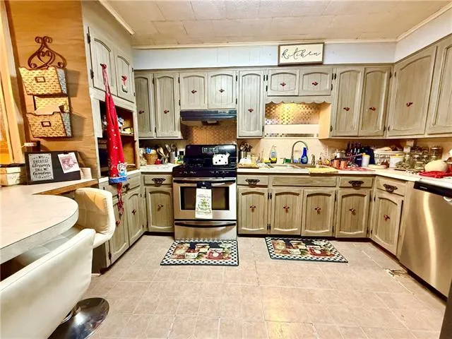 $117,000 | 2685 East Hardtner Drive, Urania, LA 71465