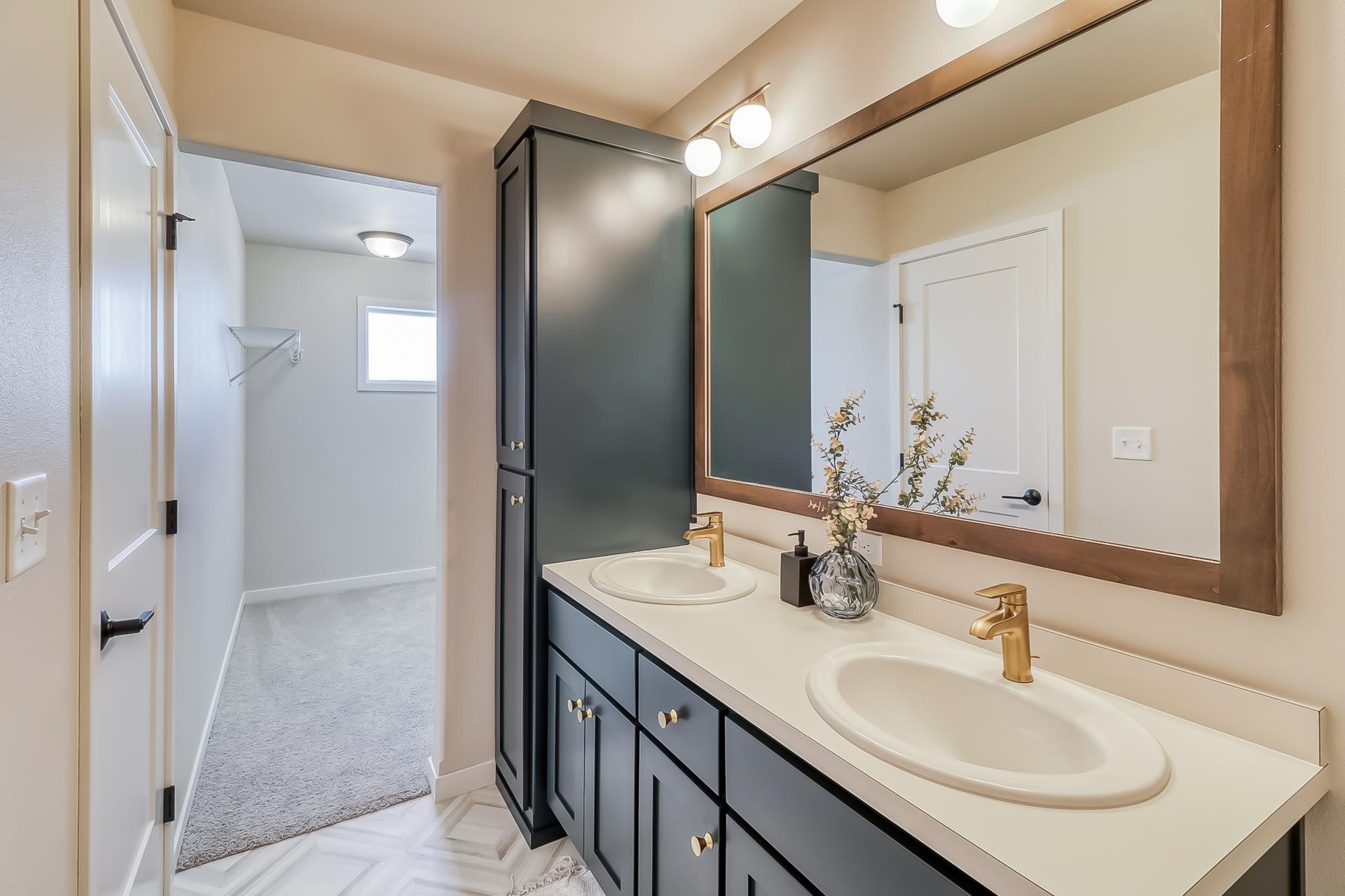 6819 32nd Street South Fargo, ND 58104 - Photo 18 of 29
