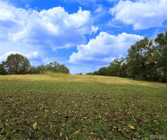 $516,000 | 655 Bluffton Road, Rhineland, MO 65069