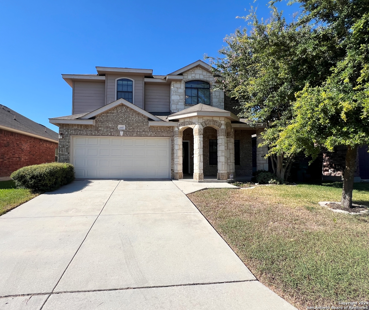 10015 Champions Pass, Converse, TX 78109 Compass