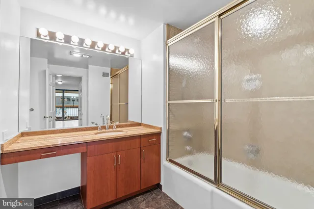 $798,000 | 2700 Virginia Avenue Northwest, Unit 109, Washington, DC 20037