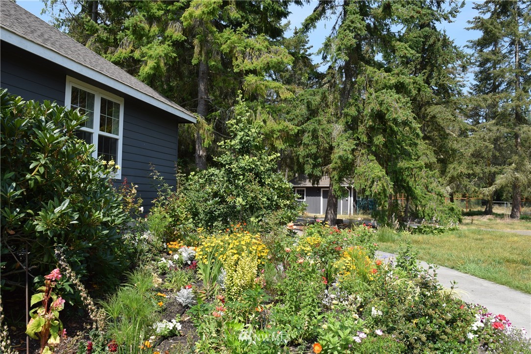 1711 Happy Valley Road Sequim, WA 98382 - Photo 21 of 25