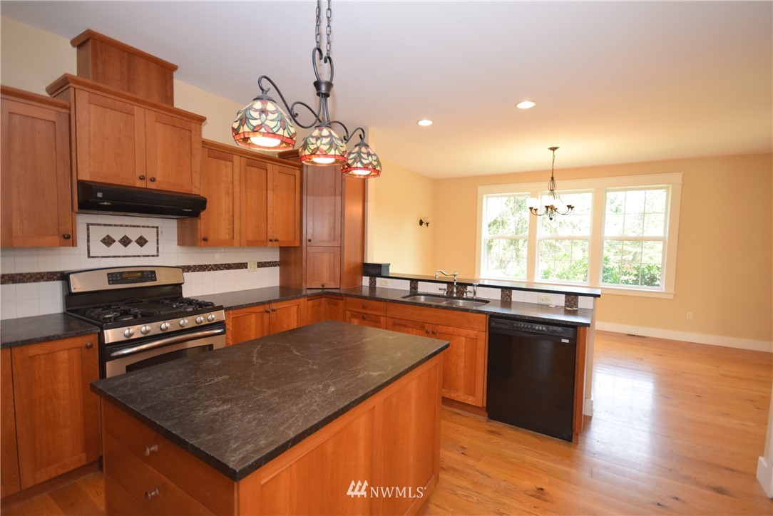 1711 Happy Valley Road Sequim, WA 98382 - Photo 10 of 25