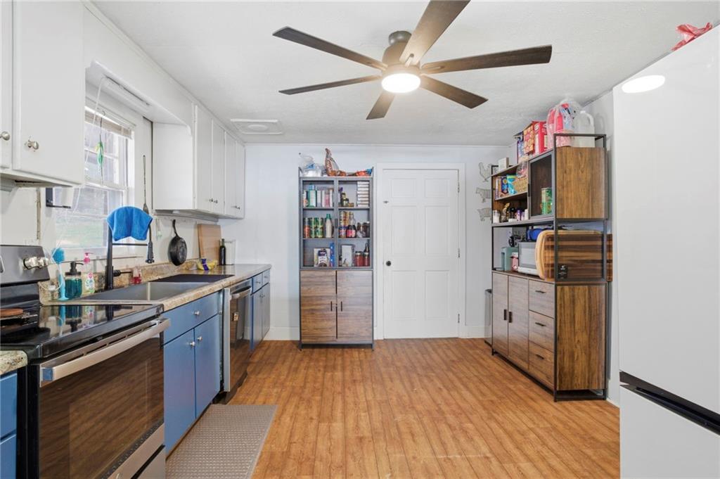 21 School Street Northeast Rydal, GA 30171 - Photo 11 of 47