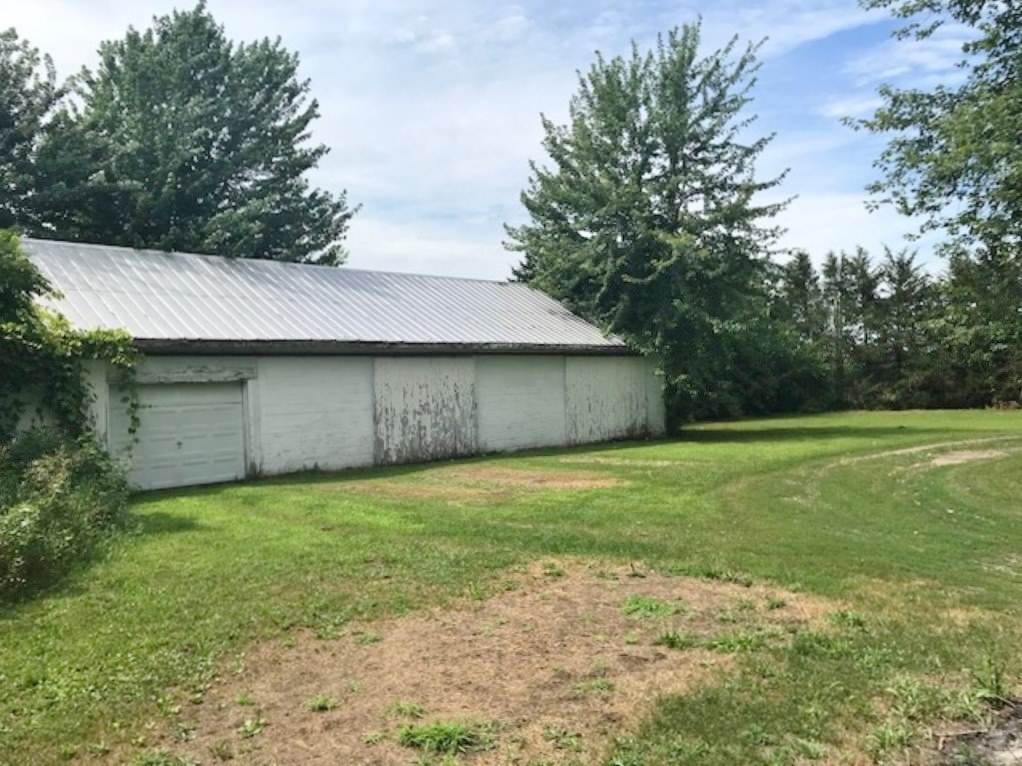 4563 West Harrison Road Alma, MI 48801 - Photo 19 of 25 1850302-18.JPG